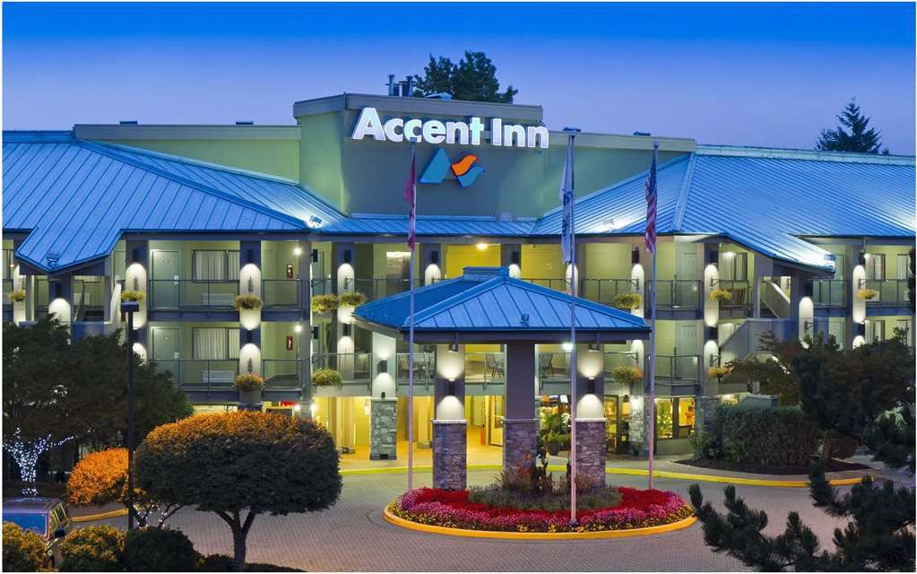 Accent Inns Vancouver Airport Ричмонд Экстерьер фото